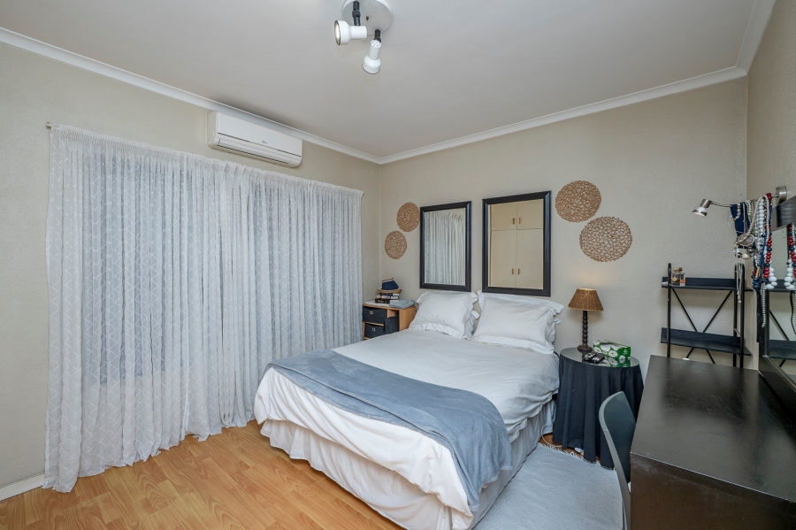 2 Bedroom Property for Sale in Vredekloof Western Cape